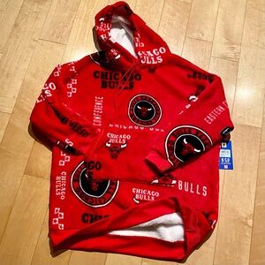 NBA Chicago Bulls Graphic Red Fleece Sweater Hoodie One Size Faux Fur Lined NWT